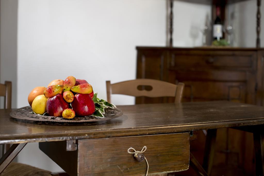 Ai Lumi Bed & Breakfast Trapani Exterior photo