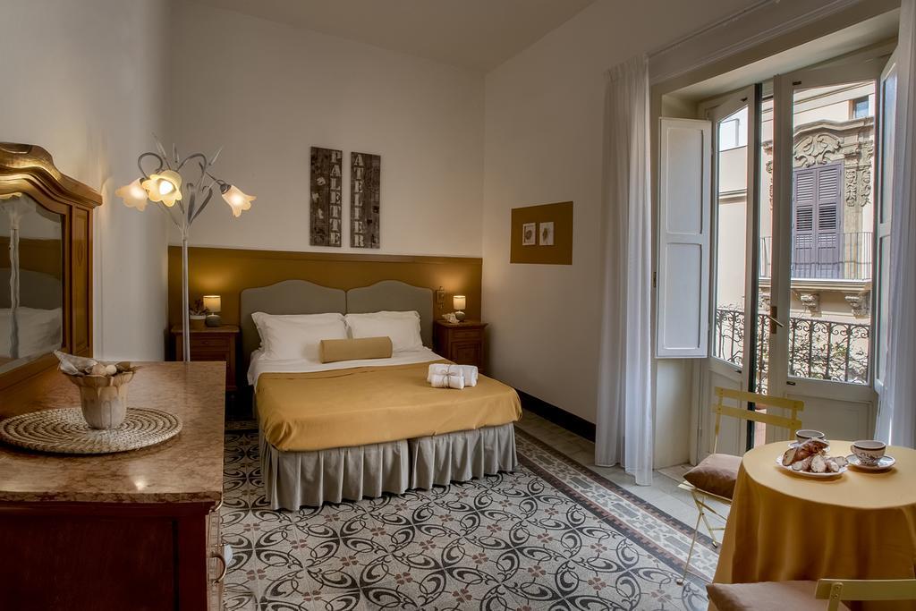 Ai Lumi Bed & Breakfast Trapani Exterior photo